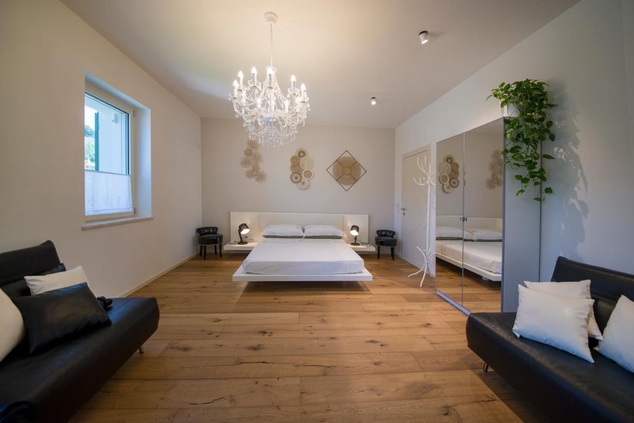 Giuliveto Bed And Breakfast Фоліньо Екстер'єр фото