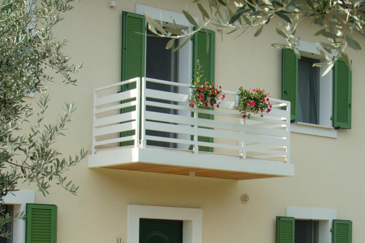 Giuliveto Bed And Breakfast Фоліньо Екстер'єр фото